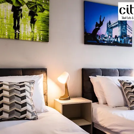 Four Bedroom House By Citipad - Easy Access To London Bridge, Victorica, St Pancres Station *