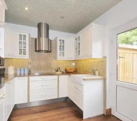 Tj Homes - Luxury With Garden View - Next To Tube Station London Ruislip