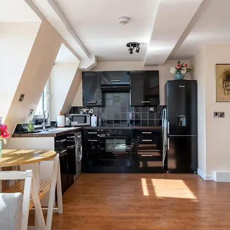 1br South Kensington Apt Near Gloucester Road