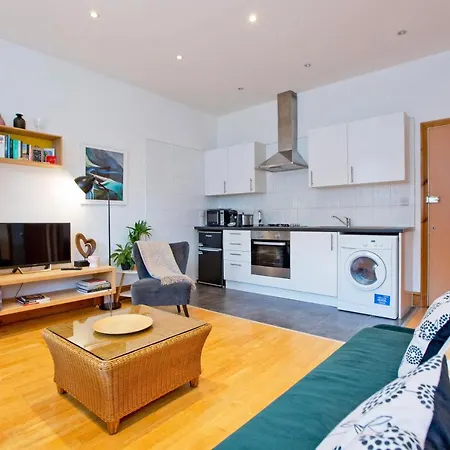 Apartment Comfortable Highbury Fields 1 Bedroom - Parking By Request *