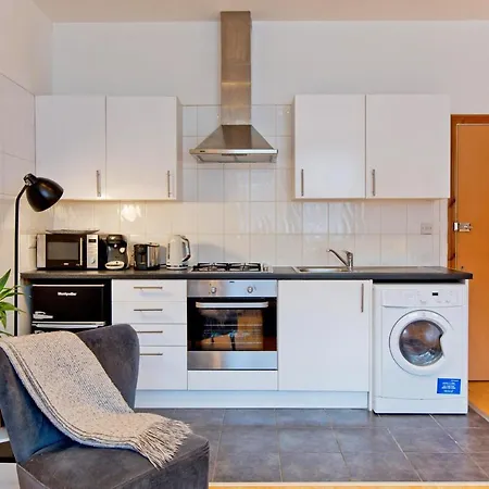 Comfortable Highbury Fields 1 Bedroom - Parking By Request
