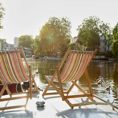 Boutique Barges Botel London