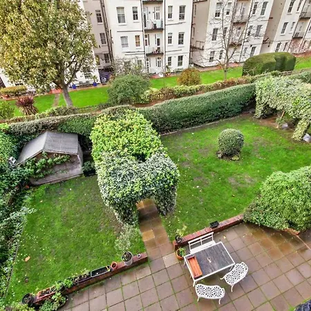 Quarto em Acomodações Particulares Elgin Avenue Hububb
