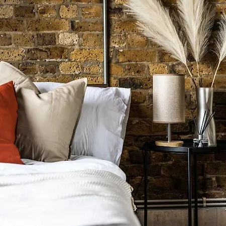 Livestay-fabulous Three Bed Warehouse Conversion Londres