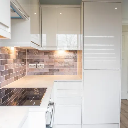 Lime Court North West London 2 Bed Apt Apartamento