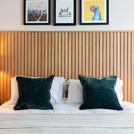 Hotel The Park Teddington