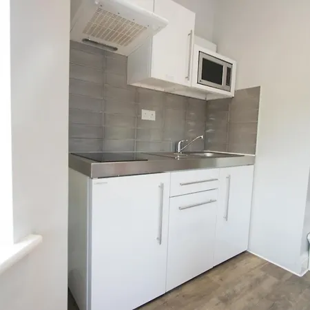 Westciti Caroco 4* Croydon