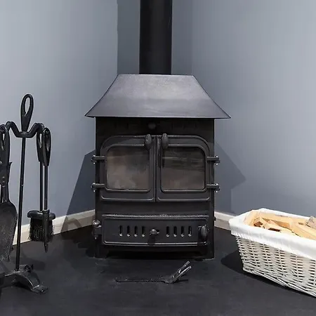 Flourish - Footbury House - Apartment *