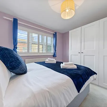 Flourish - Footbury House - Apartment *