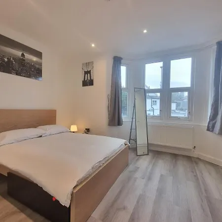 Comfortable Flat In Sw * Londres
