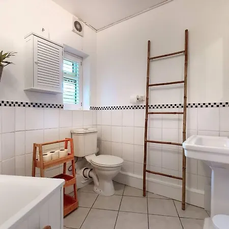 Apartment Stunning 2 Bed Flat In Richmond