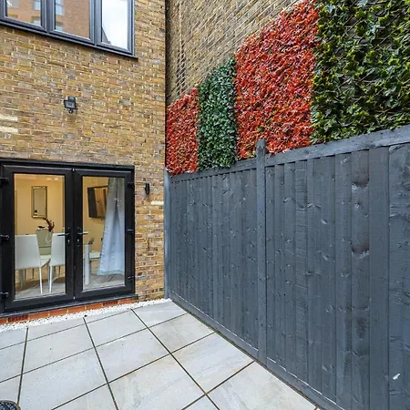 Brand New Luxury House - Sleeps 8 Dom wakacyjny