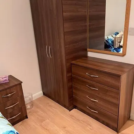 011- One Bedroom In F3 Apartment