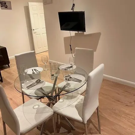 011- One Bedroom In F3 Apartment *