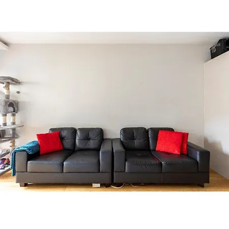 Superior King Guest house London