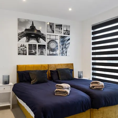 Apartament Star London Station Road 3-bed Oasis With Garden *