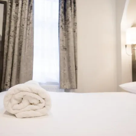Hotel Western Buckingham Palace Rd