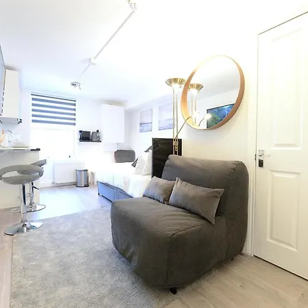 Stylish By Luxestays Shepherds Bush 公寓