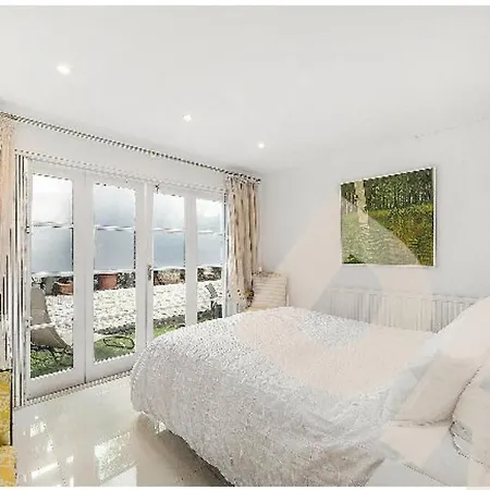 Apartmán Earls Court Spacious Londýn