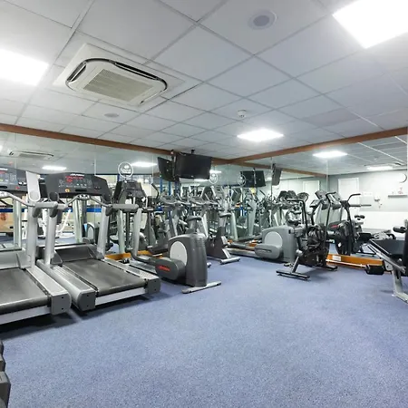 Holiday London Sutton By Ihg 4*