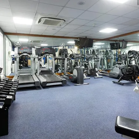 Holiday London Sutton By Ihg Hotel