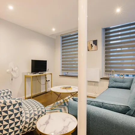 Cityspace Leicester Square Apartment *