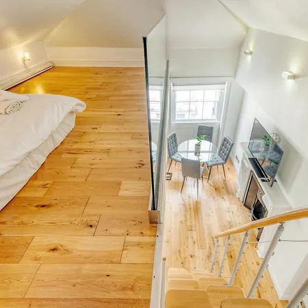 Loft Piccadilly Circus