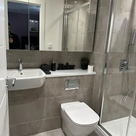 Amazing 3bedroom Flat London