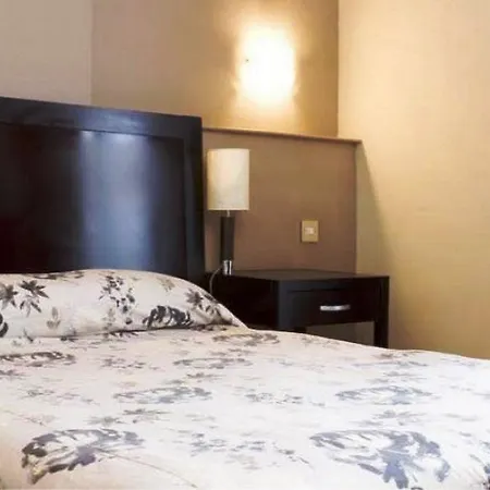 The Crescent Hyde Park 4* Londra