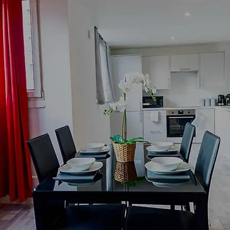 2 Bed With Free Parking Apartamento Londres