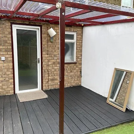 3bed House Free Parking Canary Wharf London