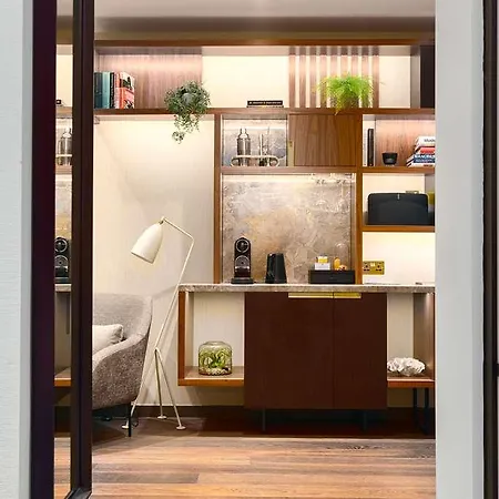 Middle Eight - Covent Garden - Preferred And 5*