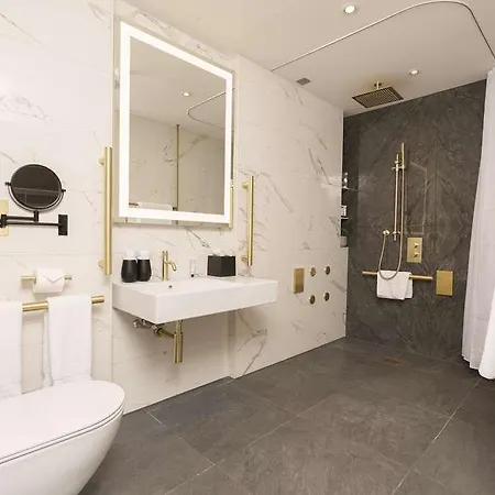 Middle Eight - Covent Garden - Preferred And