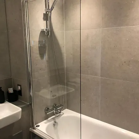 Chillout Guest house London