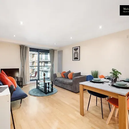 Weekly Or Monthly Stays, London, Canary Wharf - Sleeps 6- 2bedroom, Free Parking, Serviced By Maison Christo Appartamento Londra