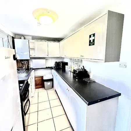 3bed House Free Parking Canary Wharf London