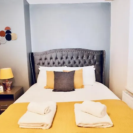 3bed House Free Parking Canary Wharf * London