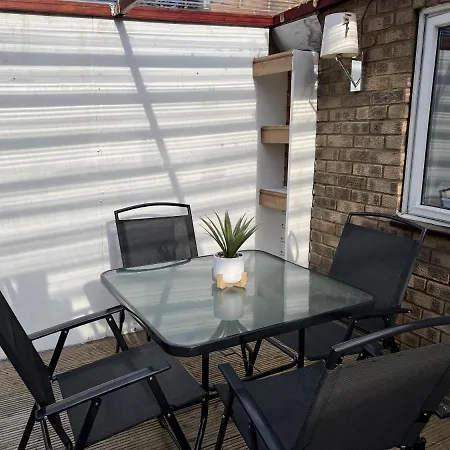 Holiday home 3bed House Free Parking Canary Wharf