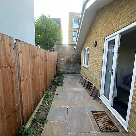 2 Bedroom House,brownhillrd Se6 Dom wakacyjny *