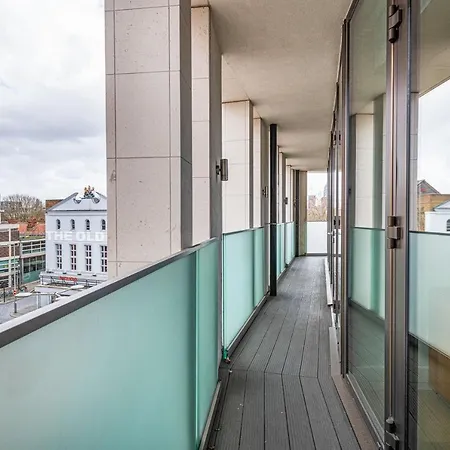Staylux Waterloo Apartment London