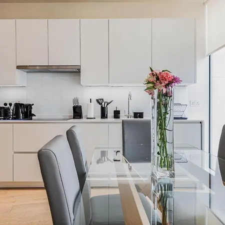 Staylux Waterloo London