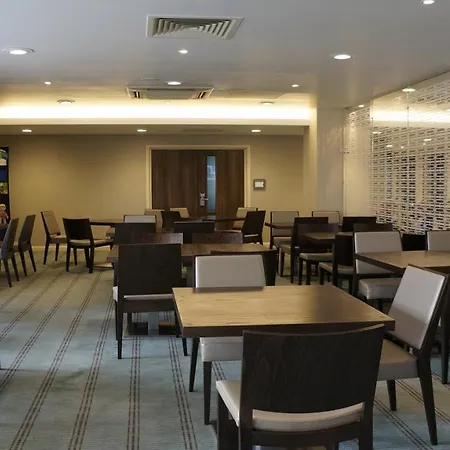 Otel Express Earls Court By Ihg 3*