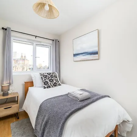 Homely And Stylish Bermondsey With Parking * Londres