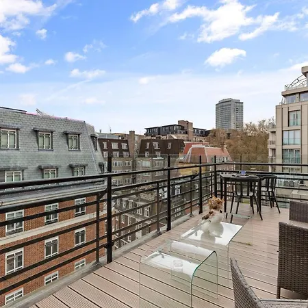Westminster Big Ben Apartment London