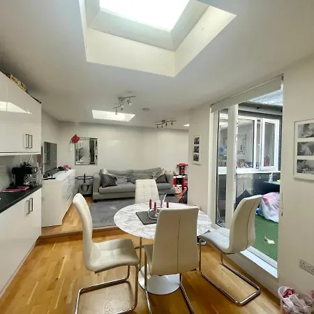 139 Camden Town Apartmán
