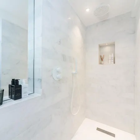 Chic & Cozy Flat In Sw London, Perfect Location! London