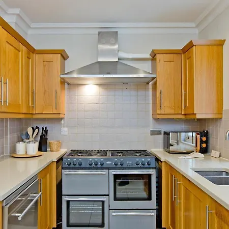 Hyde Park Paddington Spacious Holiday home *