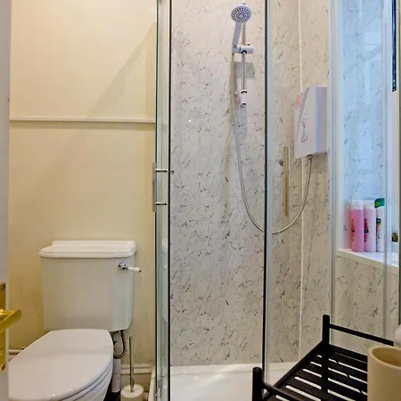 Hyde Park Paddington Spacious Holiday home *