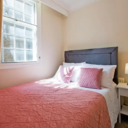 Hyde Park Paddington Spacious London