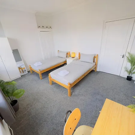 Apartment Stratford House - Sleepylodge